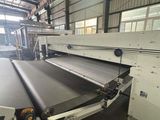 Non-woven making profile adjustable cross lapper