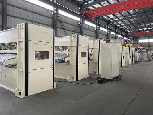 Иглопробивная машина средней скорости с тяжелой конструкцией и большим ходом